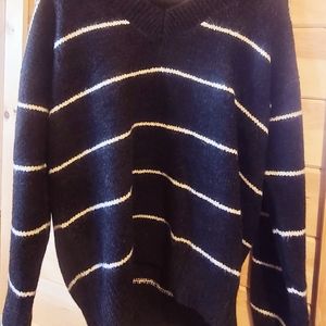 Super Cute Black & White Sweater❤New No Tags❤